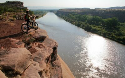 Fruita, a prehistoric beachfront resort