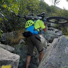 C'est parti dans un amas de blocs indescriptible