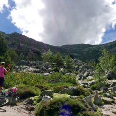 Fin du paradis avec 430m très compliqués à franchir ( on monte en haut à gauche)